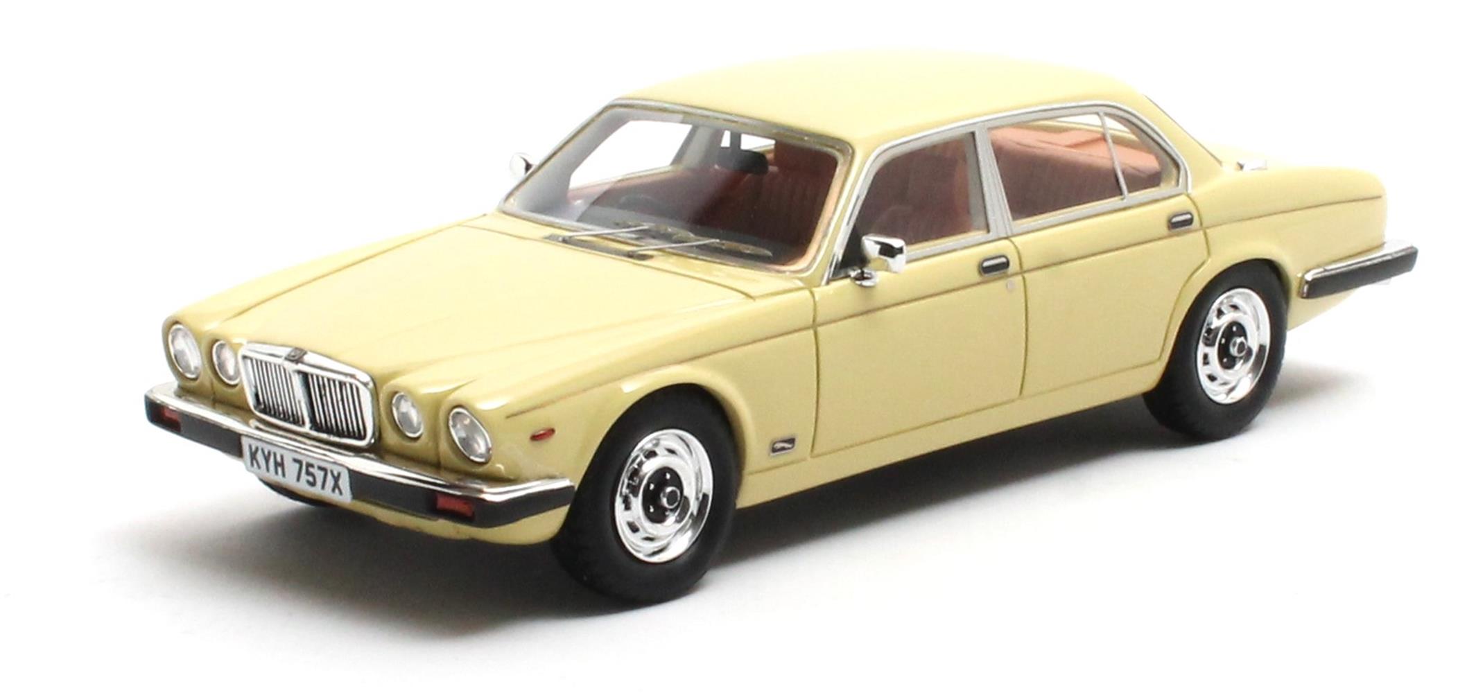 Jaguar XJ6 SIII 4.2 1979-1985 Portland Beige - 1:43